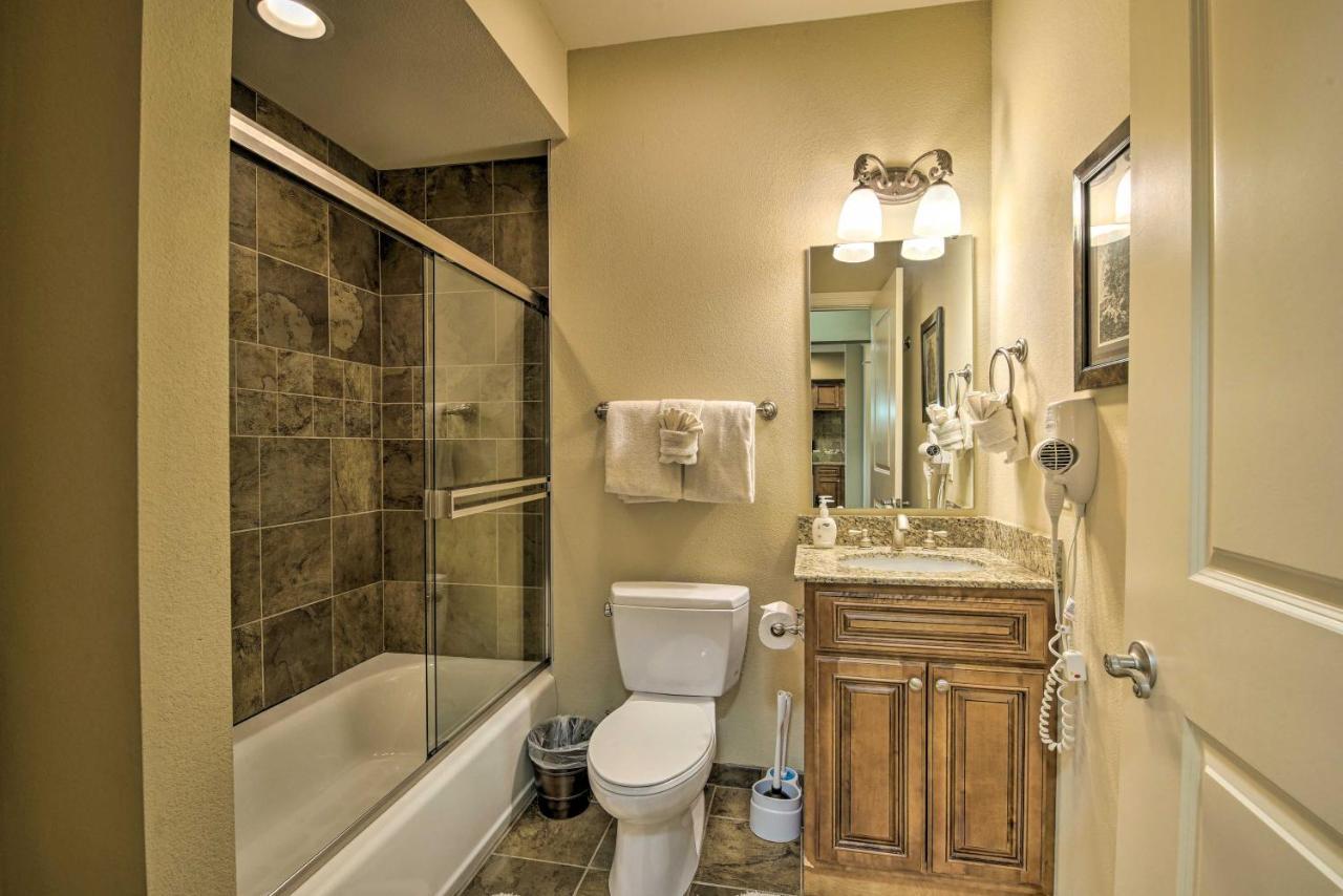 Inviting Branson Condo With Outdoor Dining Area Екстериор снимка