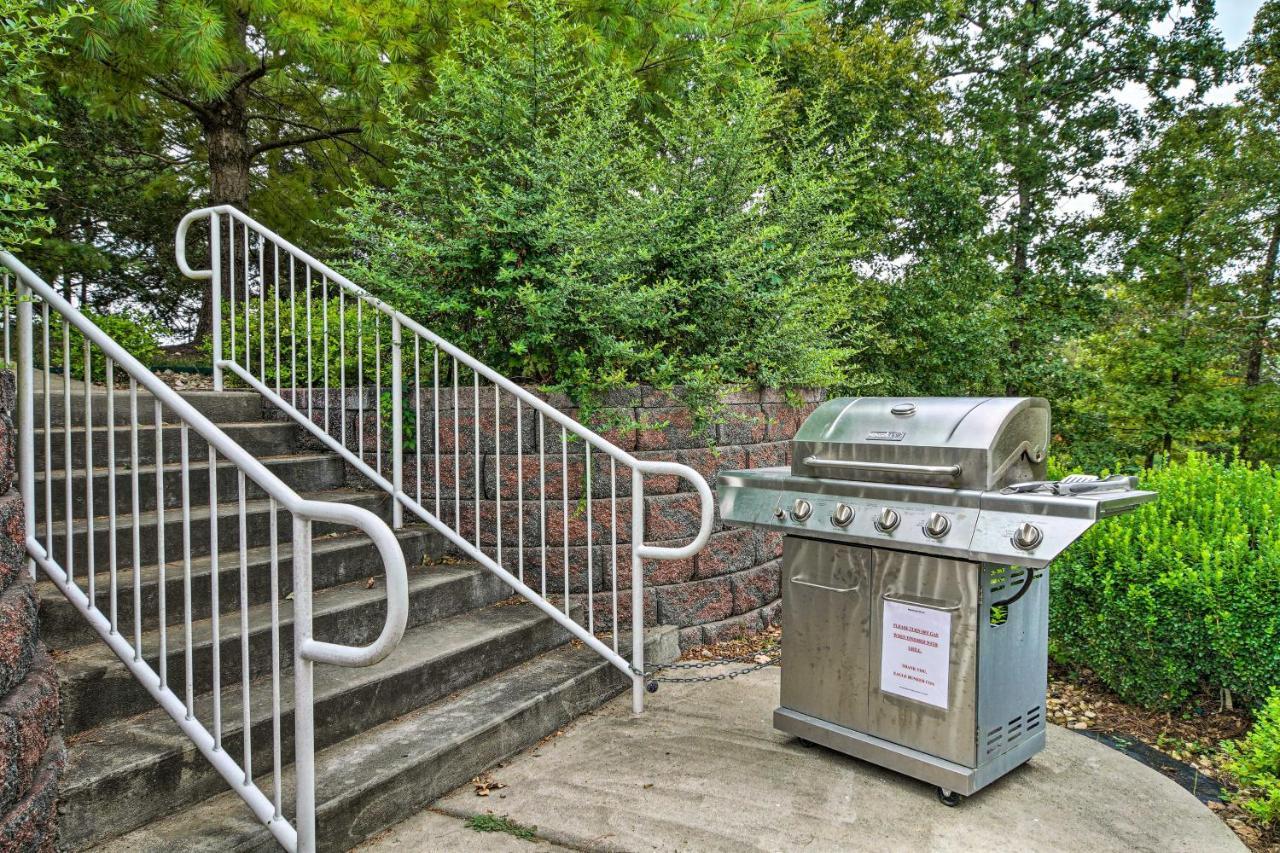Inviting Branson Condo With Outdoor Dining Area Екстериор снимка