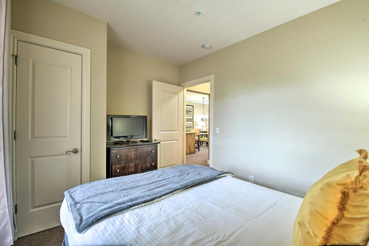 Inviting Branson Condo With Outdoor Dining Area Екстериор снимка